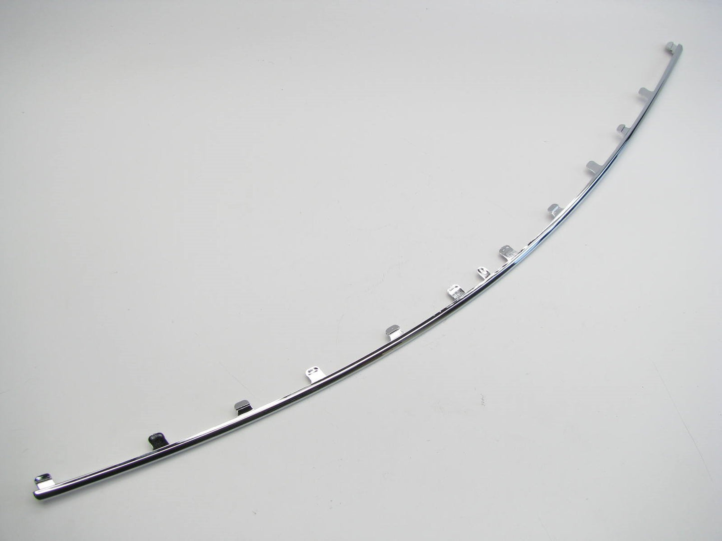 New Genuine Radiator Front Bumper Grille Moulding Strip Trim OEM For 06-08 Azera