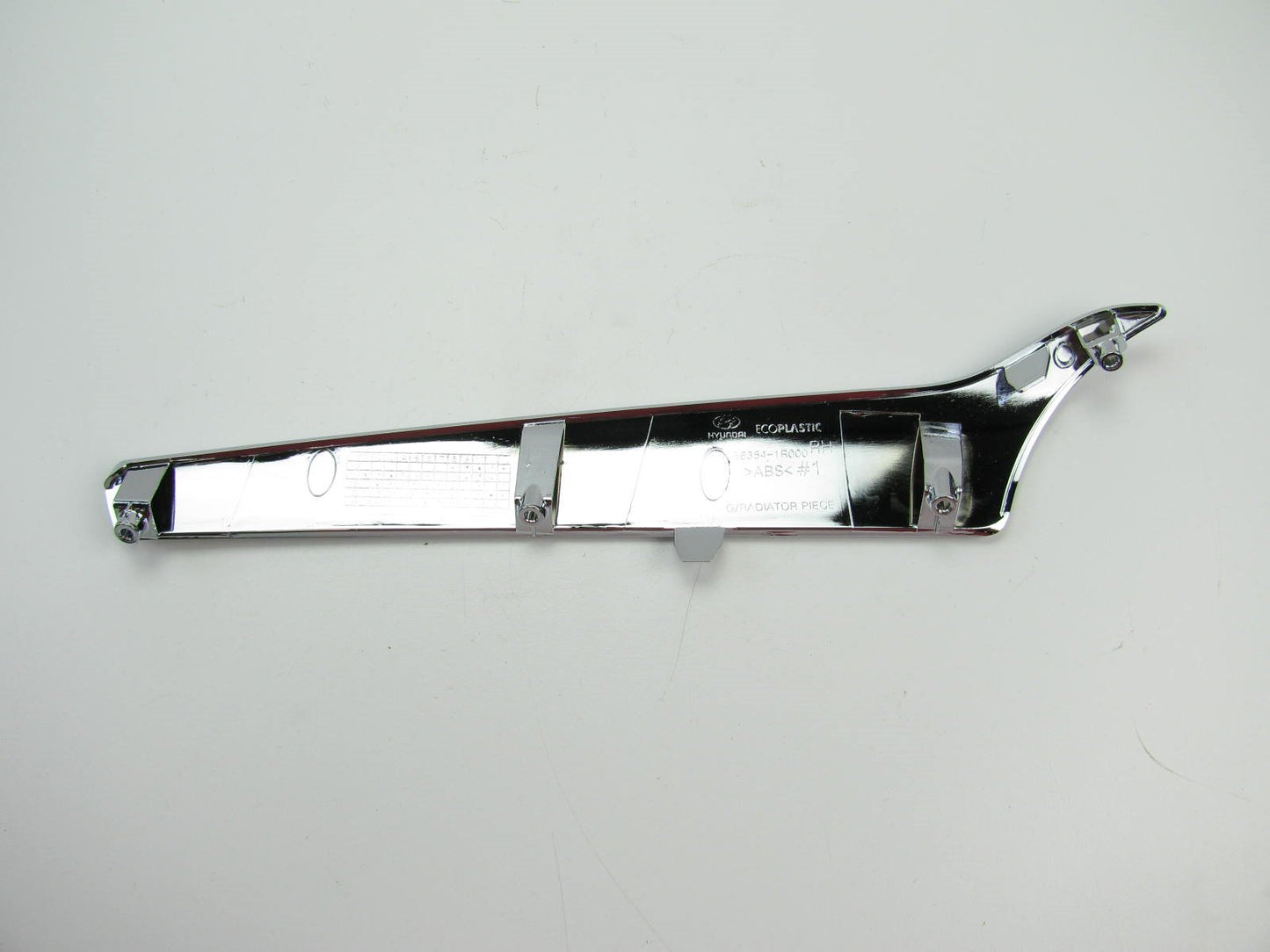 NEW GENUINE Front Right Exterior Chrome Trim Strip OEM For 12-14 Hyundai Accent