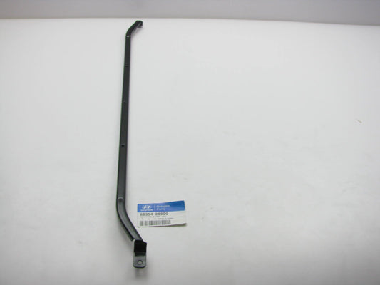 Front Grille Lower Reinforcement Screen Moulding OEM For 01-04 Hyundai Santa Fe