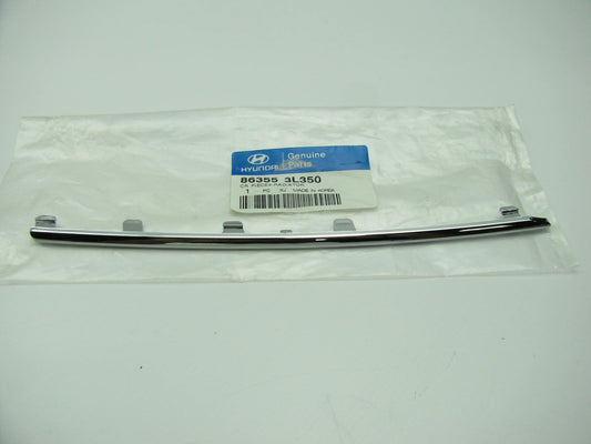 Right Passengers Side Grille Moulding Trim Piece OEM For 2006-2008 Hyundai Azera