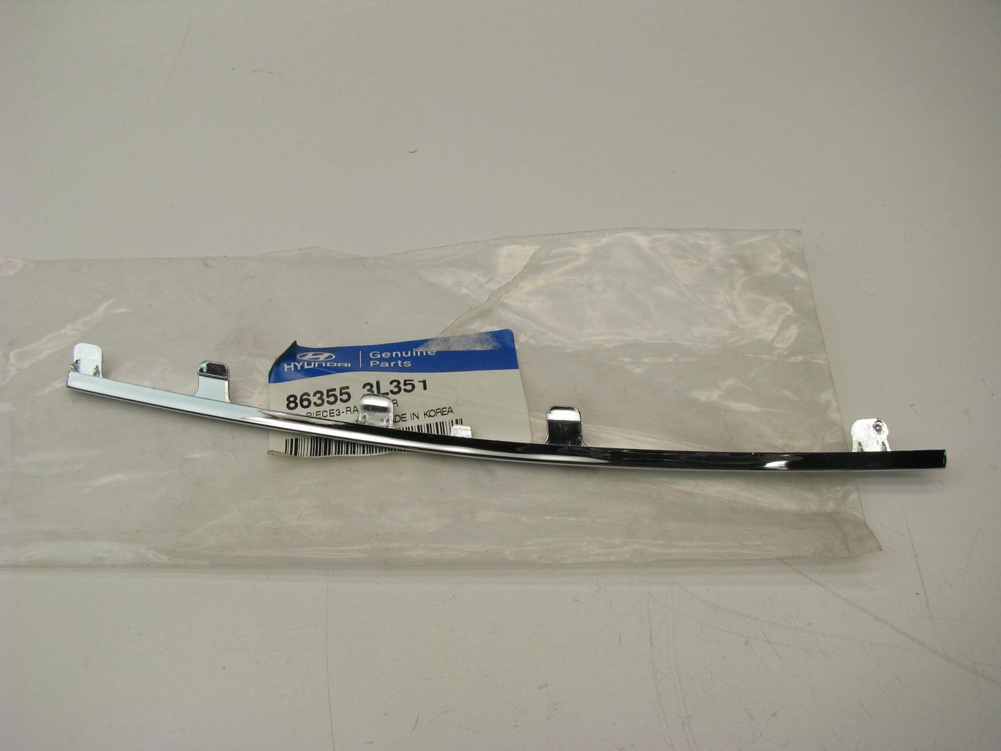 New OEM Front Grille Cover Trim Left Chrome Driver For 2006-08 Azera 863553L351