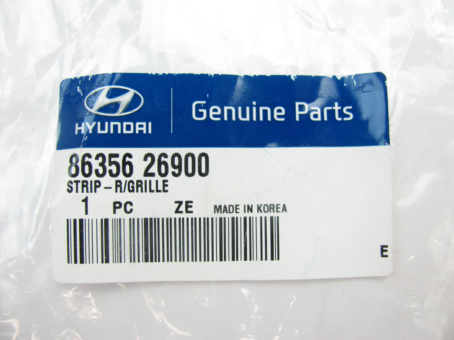 NEW - OEM 8635626900 Front Grille Moulding Gasket Strip Seal For 01-06 Santa Fe