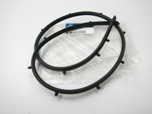 NEW - OEM Front Grille Moulding Seal Strip For 2012-14 Hyundai Azera 863593V000