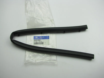 NEW - OEM Genuine Front Hood Seal For 2002-05 Hyundai XG350  8643539000
