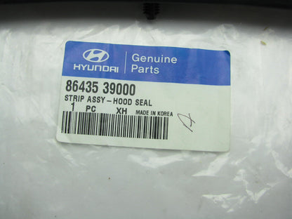 NEW - OEM Genuine Front Hood Seal For 2002-05 Hyundai XG350  8643539000