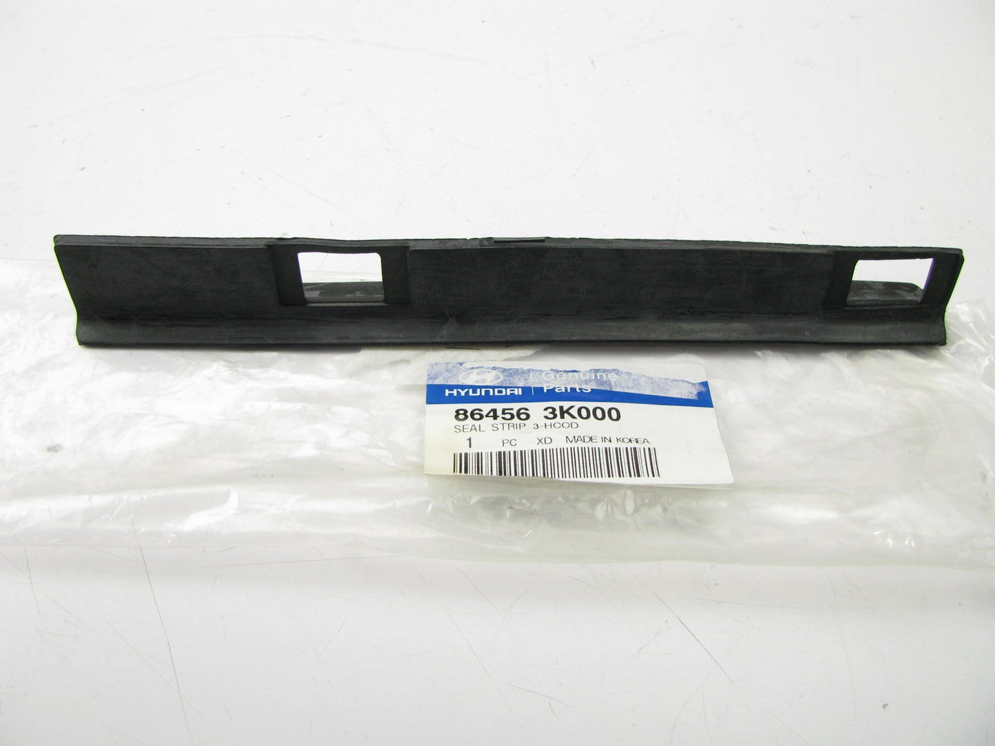 New Genuine Hood Seal Strip Weatherstrip OEM For 2006-2010 Sonata 864563K000