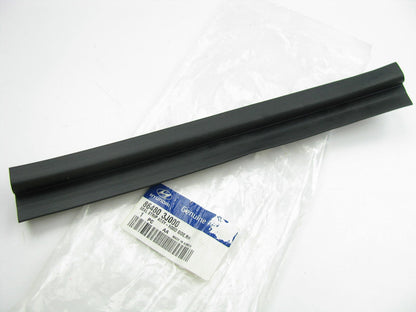 New Right Side Hood Weatherstrip Seal For 2007-2012 Hyundai Veracruz 864803J000