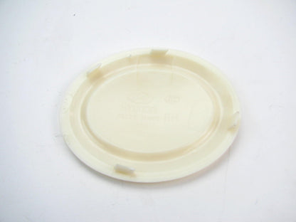 Front Bumper Cover RIGHT Fog Light Lamp Hole Cover Cap OEM For 2004-05 Sonata
