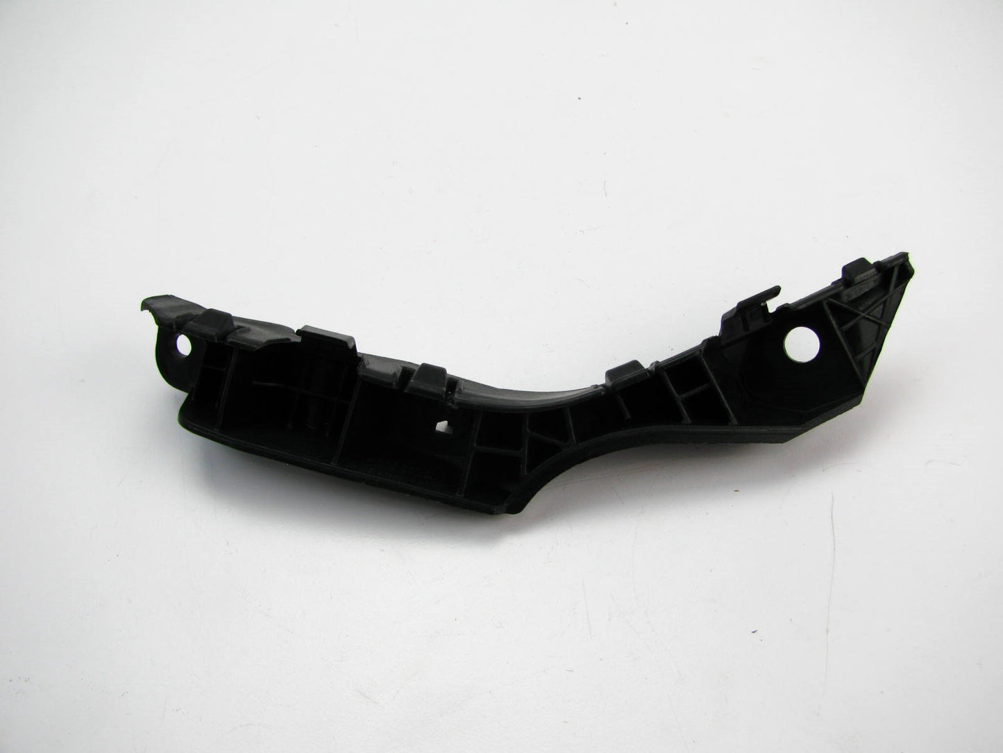 Front Bumper Cover Support Rail Bracket RIGHT SIDE OEM For 2013-15 Genesis Coupe
