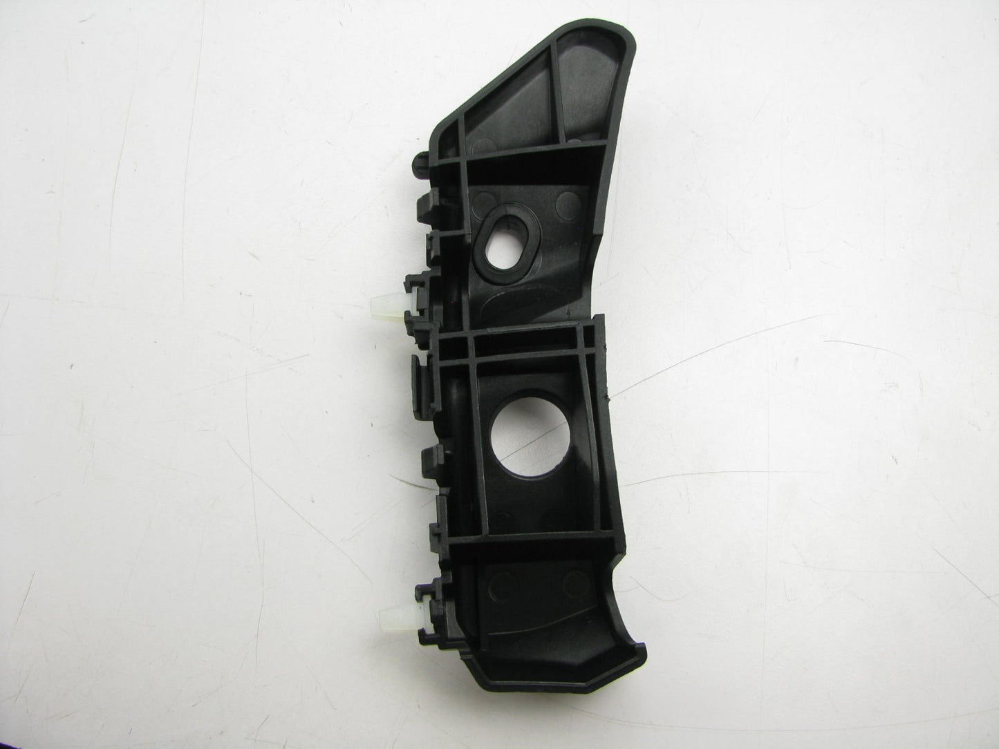 Front Bumper Right Side Fender Retainer Support Bracket OEM For 2012-2015 Azera