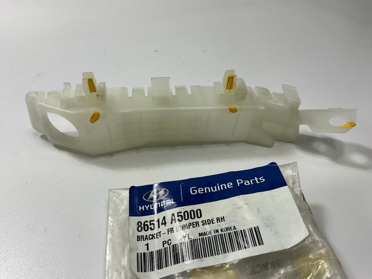 NEW OEM Front Right Passengers Bumper Side Support Bracket For 13-17 Elantra GT