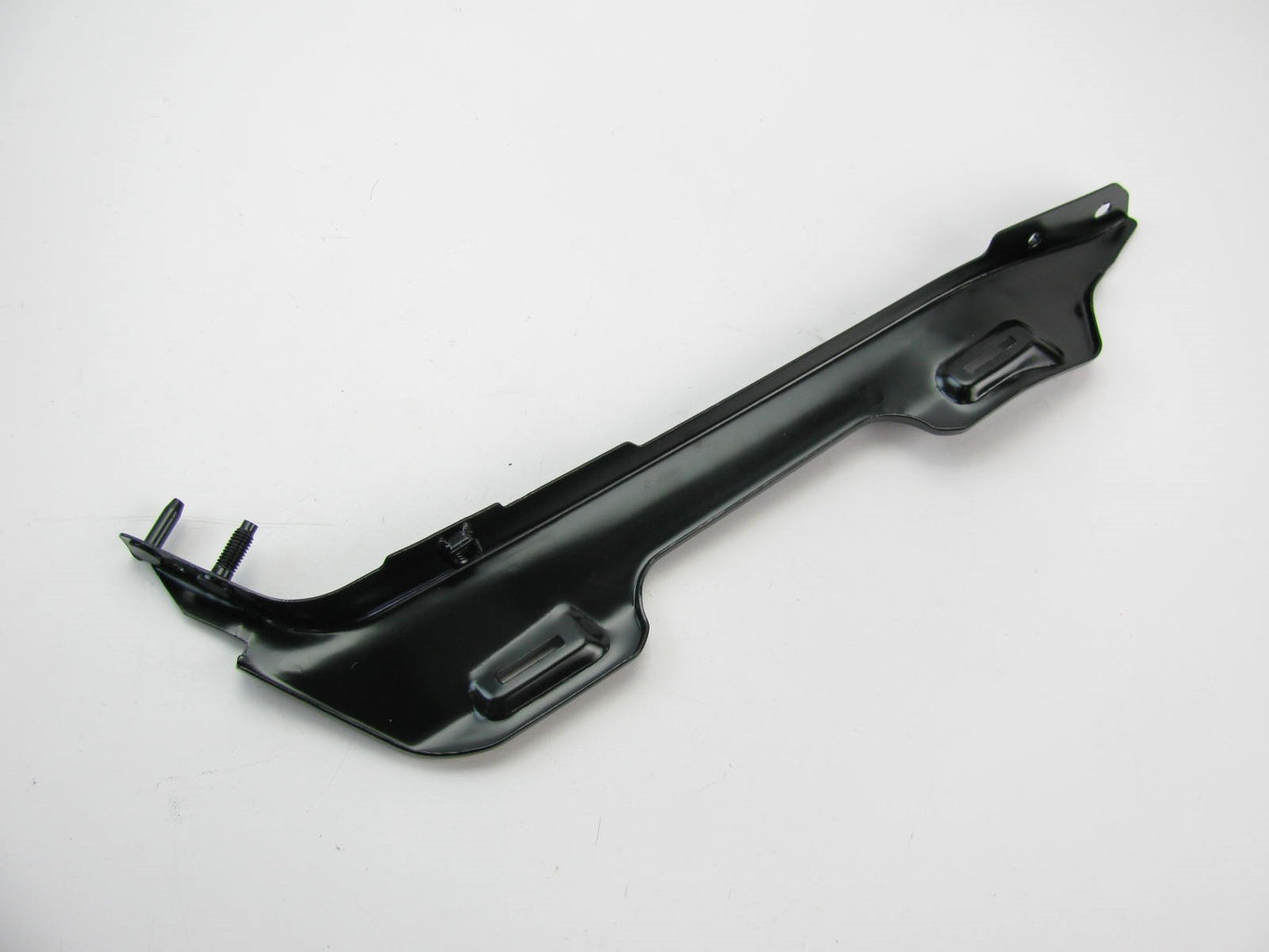 Front Bumper Cover Right Passengers Side Support Bracket OEM For 2003-05 Accent