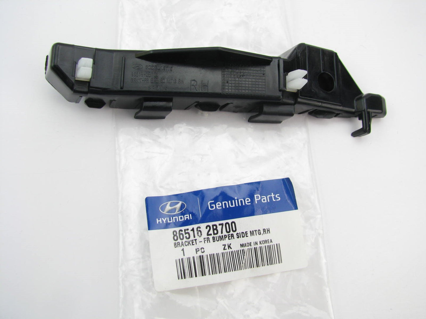 Front Bumper Cover Right Passengers Side Bracket OEM For 2010-2012 Santa Fe