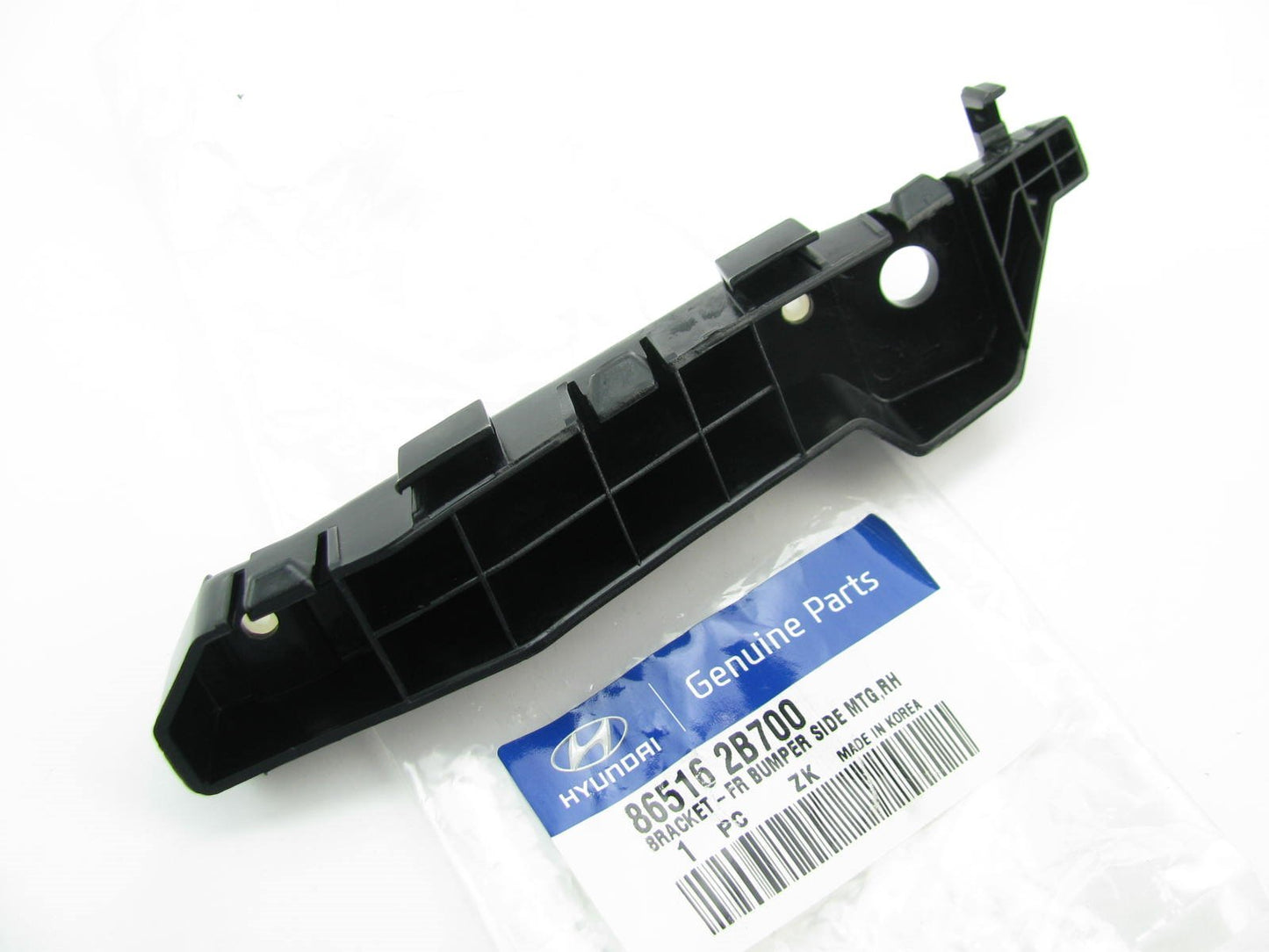 Front Bumper Cover Right Passengers Side Bracket OEM For 2010-2012 Santa Fe