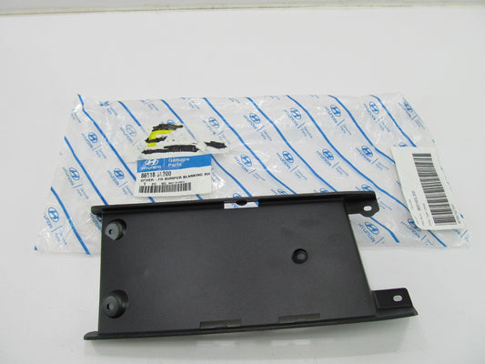 Right Passengers Side Front Bumper Cover Spacer Panel OEM For 2006-2008 Azera