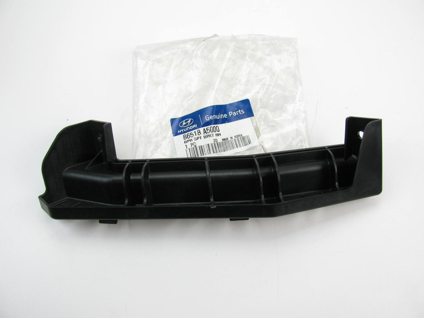 NEW - OEM 86518A5000 Front Right Bumper Cover Upper Bracket For 13-14 Elantra GT