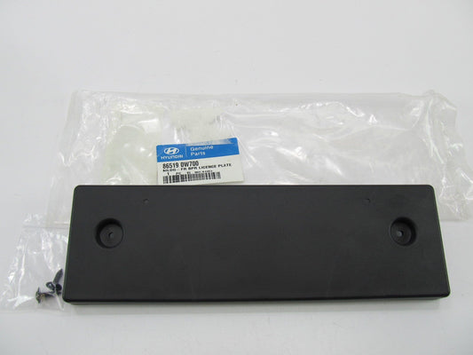 Front OEM License Plate Mounting Bracket 865190W700 For 10-12 Hyundai Santa Fe