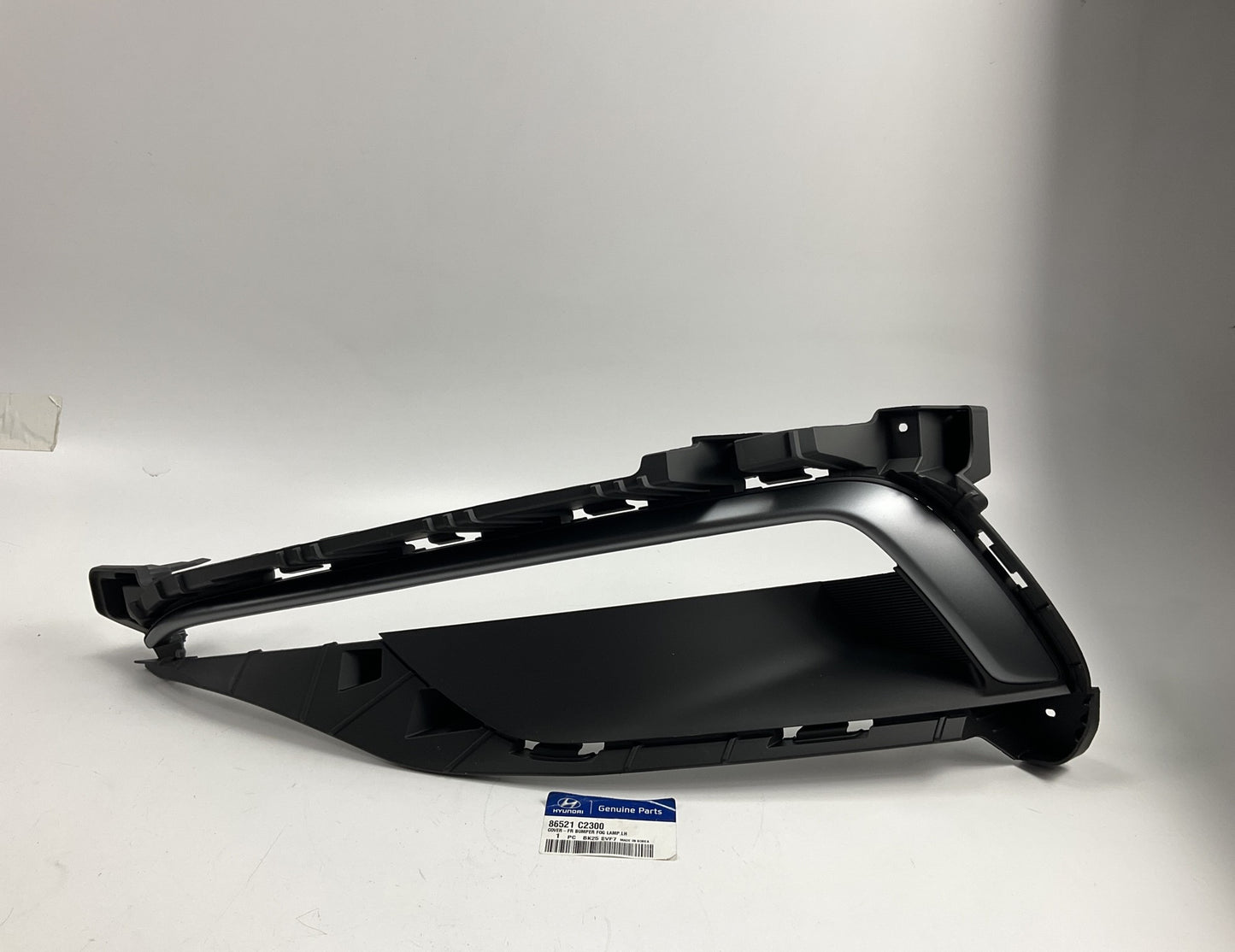 NEW - OEM 86521C2300 Front Left Bumper Fog Lamp Cover For 2015-17 Hyundai Sonata