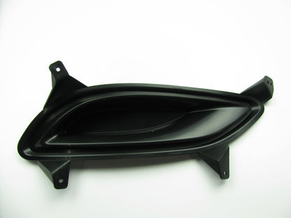 865243S000 Front Right Fog Light Cover OEM For 11-13 Hyundai Sonata
