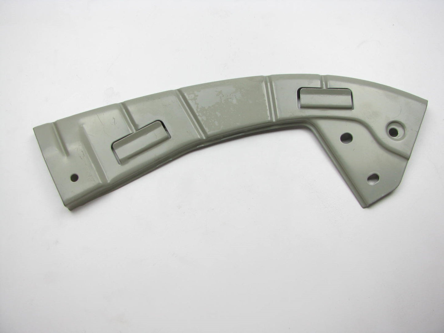 NEW GENUINE Front Bumper Cover Support Right Passenger Side For 2001-06 Sante Fe