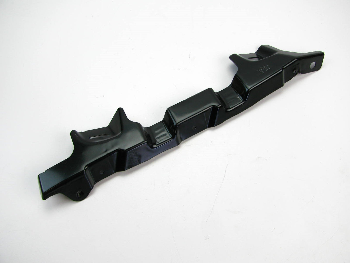 Front Bumper Cover Bracket Upper Right Passenger Side OEM For 2007-08 Entourage