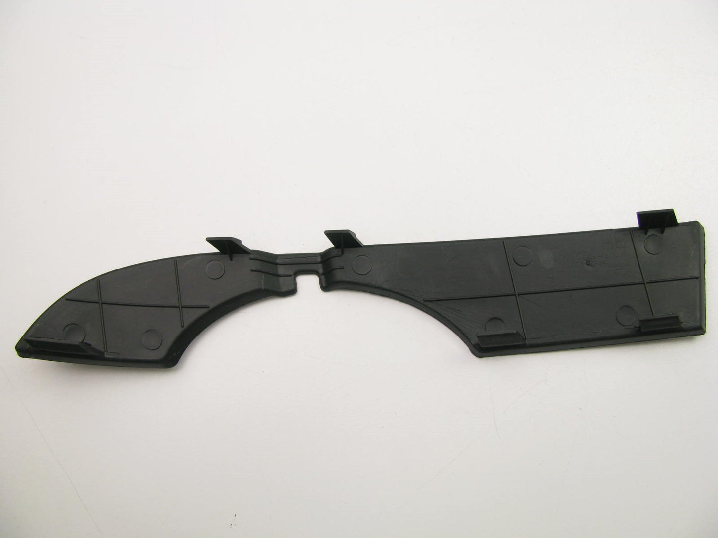 New OEM Front Fog Lamp Light Lower Cover Trim Right Passenger For 04-06 Elantra