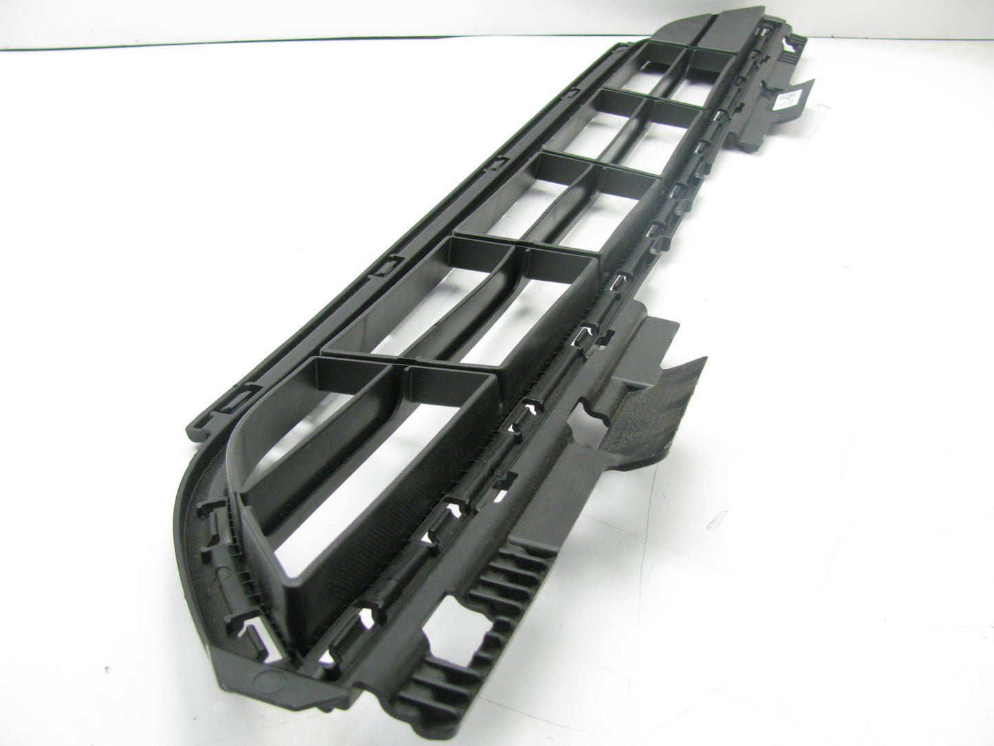 NEW Front Bumper Grille, Lower, OEM For 2020-2024 Hyundai Venue 86531K2000
