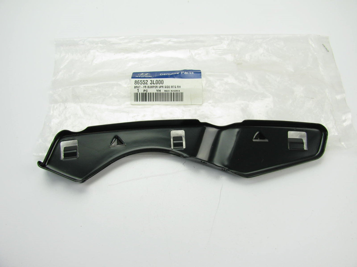 New OEM Front Bumper Upper Side Mounting Bracket Right Passenger For 06-11 Azera
