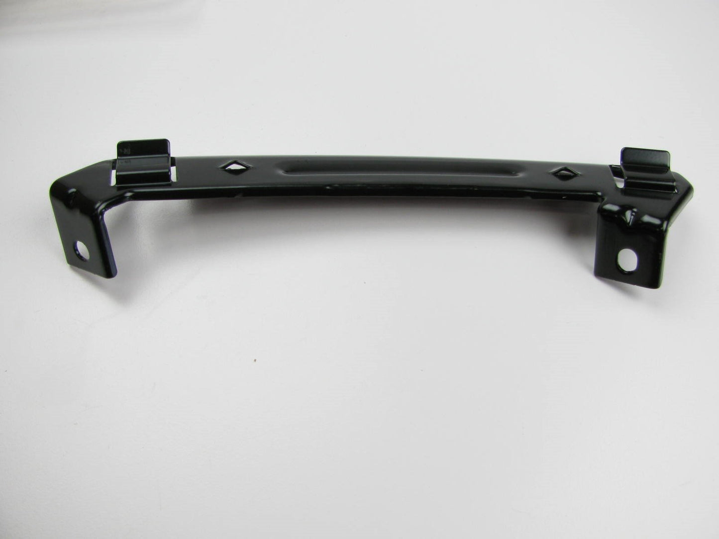 Front Bumper Cover Side Support Bracket  Left (Drivers Side) For 07-12 Santa Fe