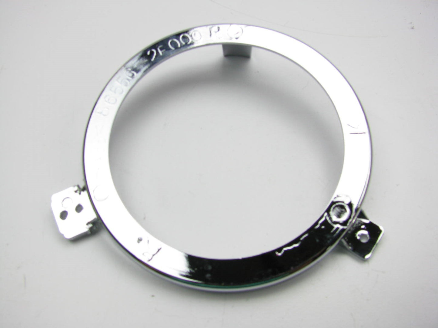 NEW Front Bumper Right Side Fog Lamp Trim Ring Bezel Seal OEM For 05-09 Tucson