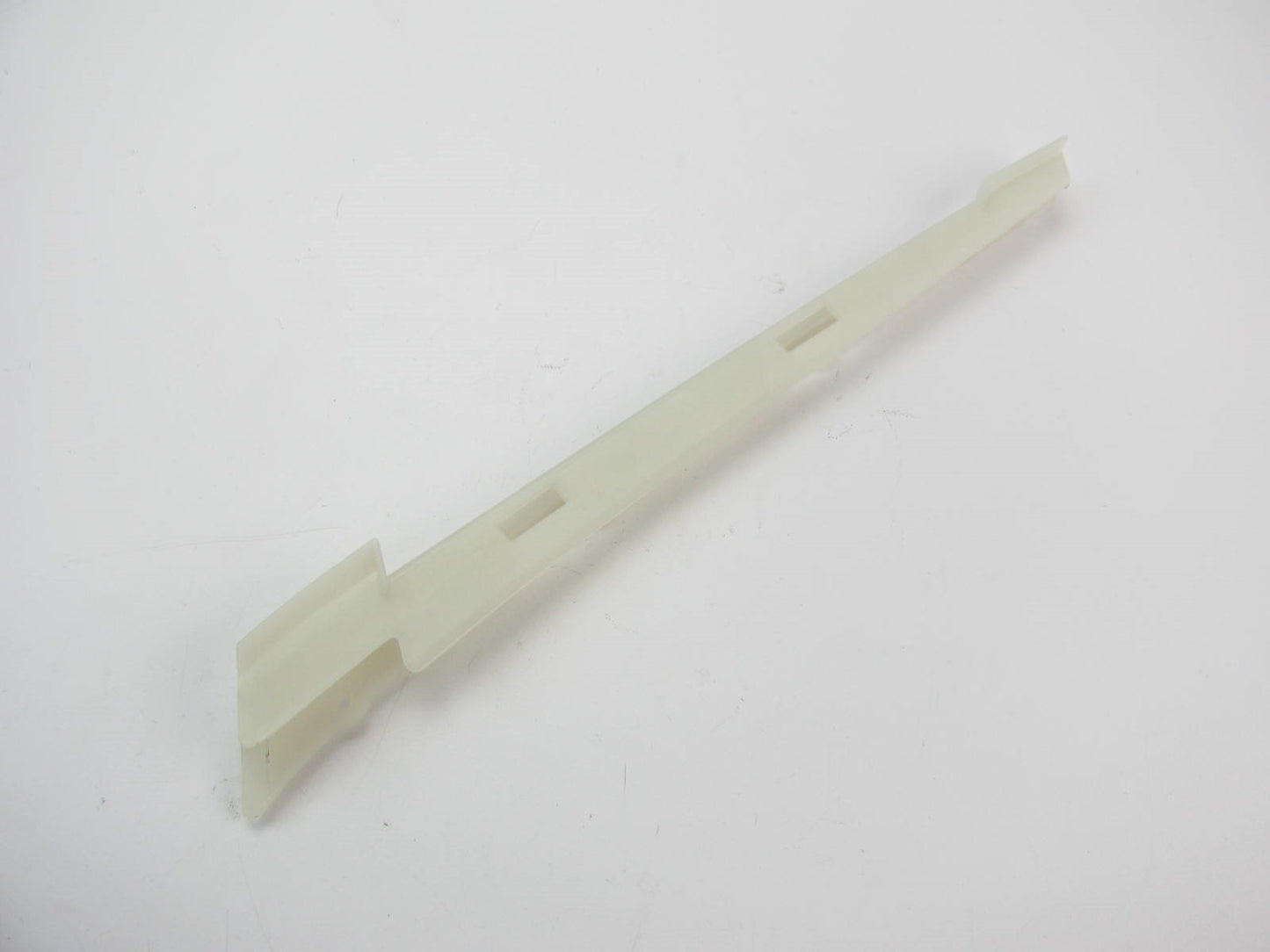 Front Bumper Cover Upper Right Passengers Support Rail Bracket For 11-14 Sonata