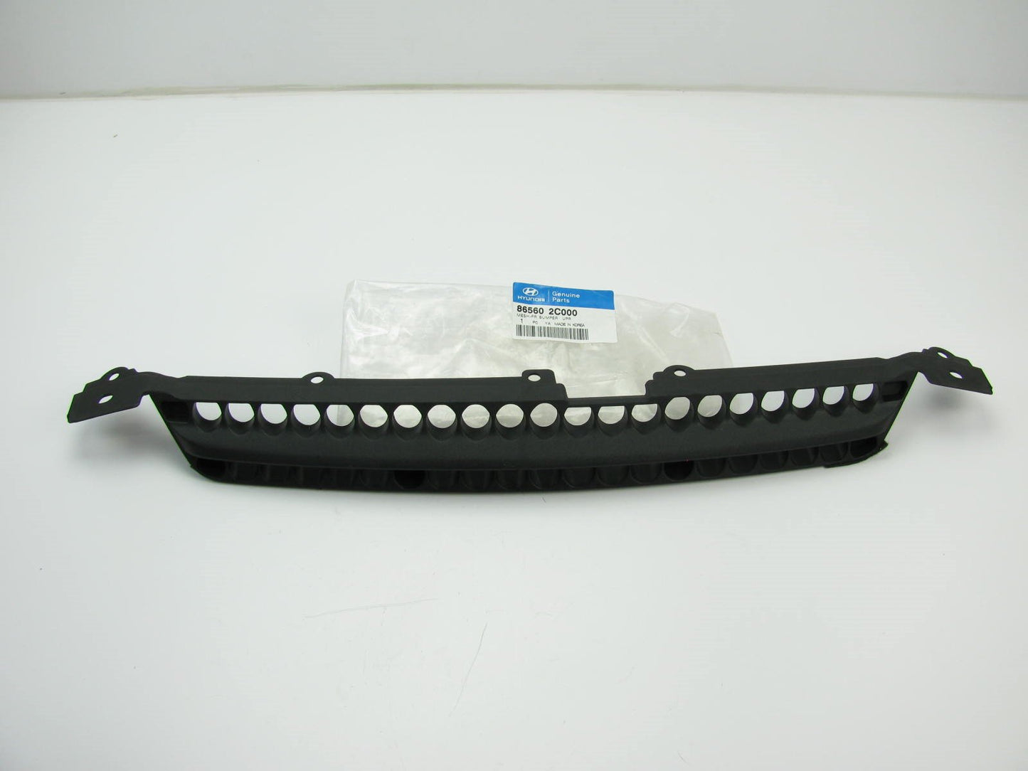 New Genuine OEM Front Bumper Upper Radiator Grille For 03-04 Tiburon  865602C000