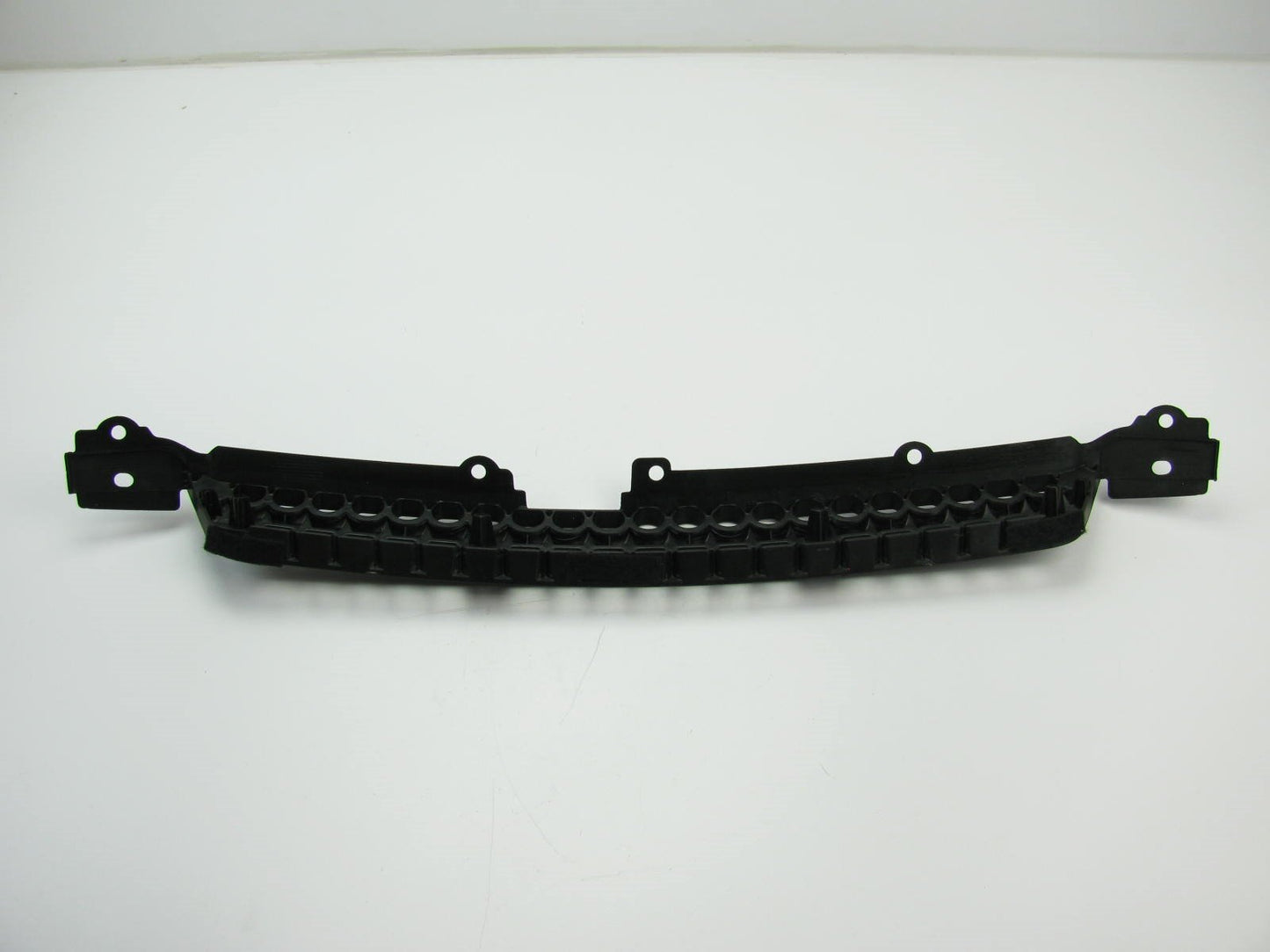New Genuine OEM Front Bumper Upper Radiator Grille For 03-04 Tiburon  865602C000