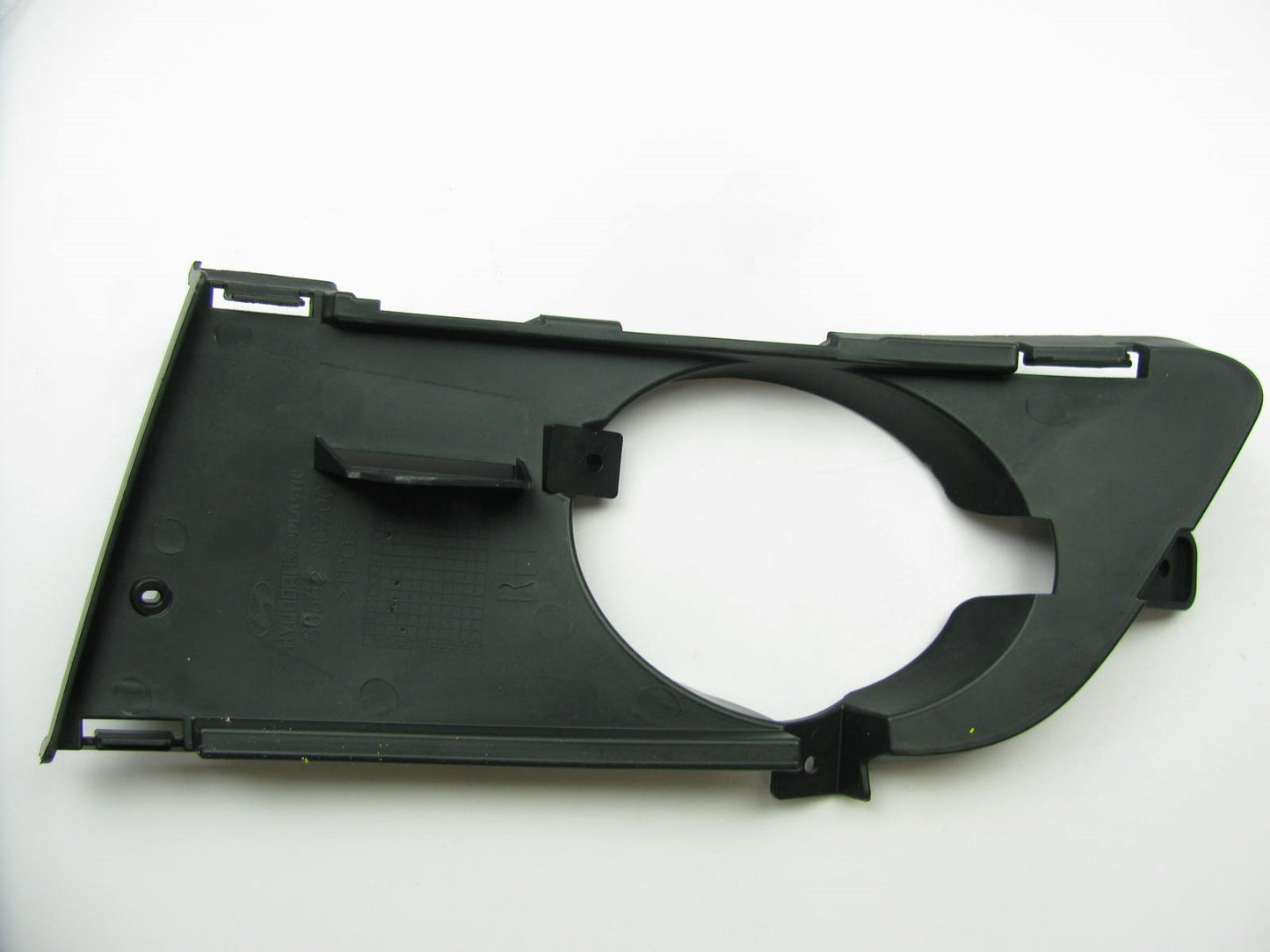 Front Bumper Fog Lamp Light Bezel Trim Right (Passengers) OEM For 07-08 Tiburon