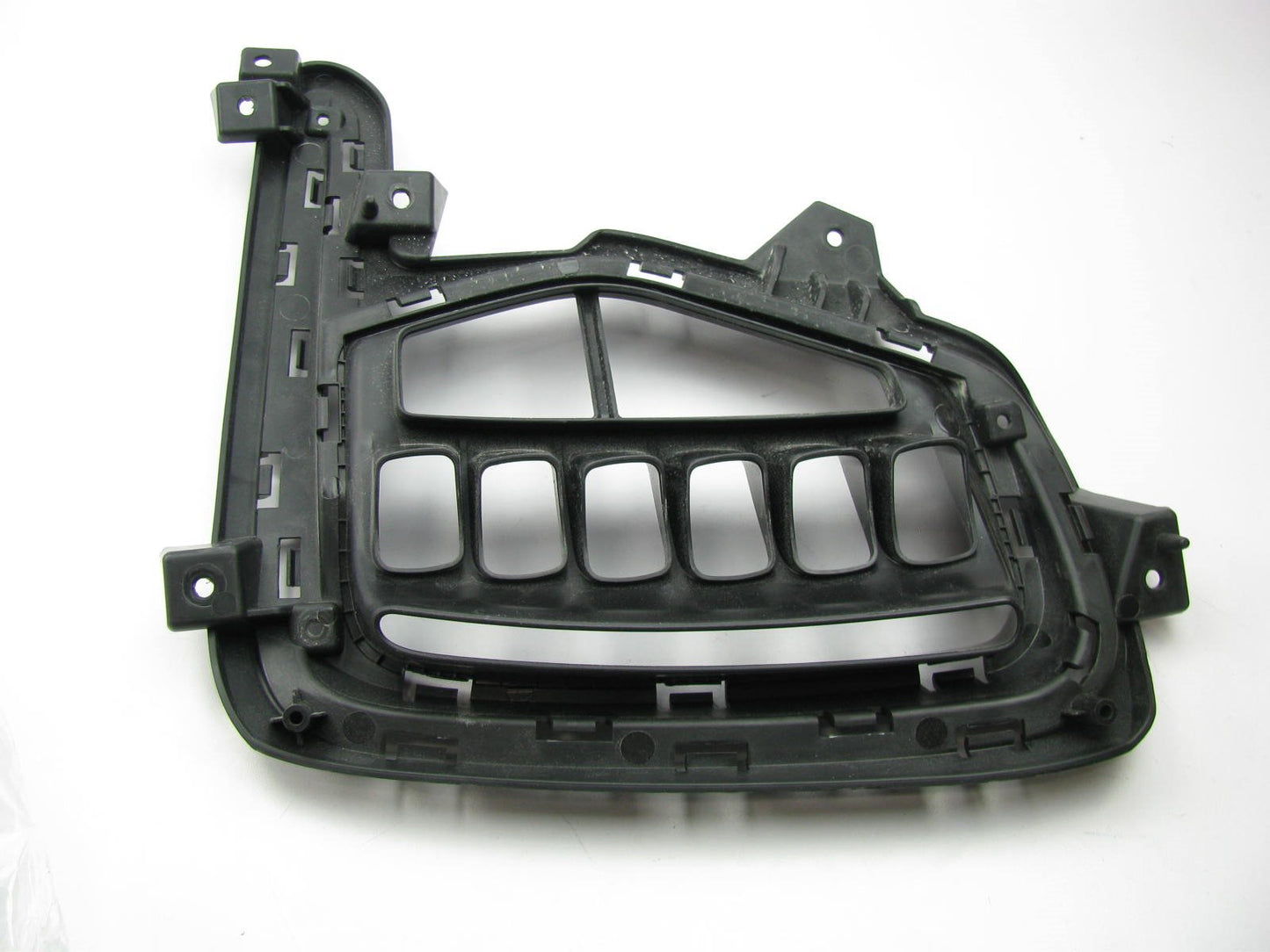 New Genuine OEM Front Bumper Left Side Cover Trim For 16-17 Santa Fe 86563B8AB0