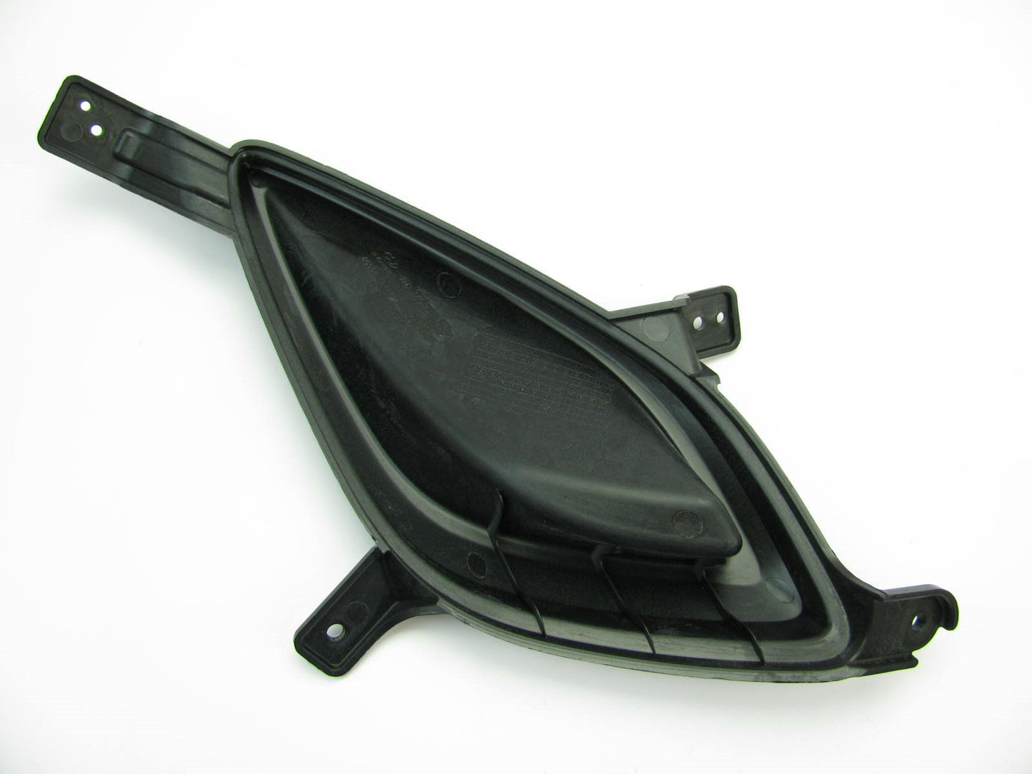 New Front Bumper Hole Cover Right Passenger 865643Y000  For 11-13 Elantra Sedan