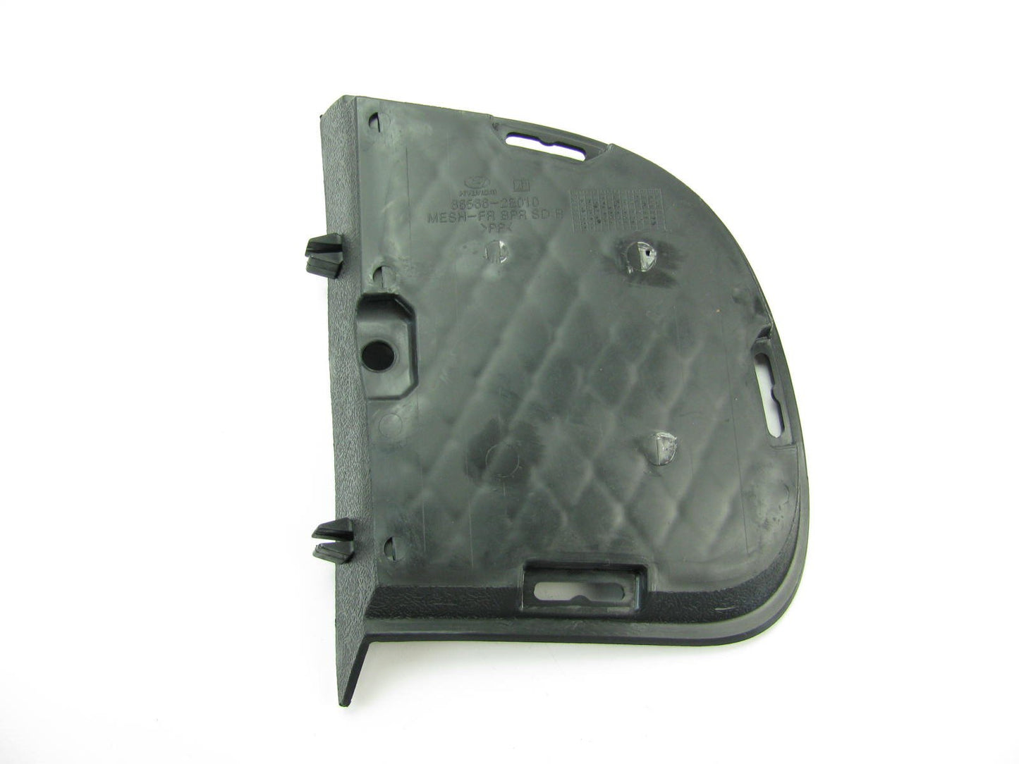 Front Right (Passengers Side) Bumper Insert Grille Trim Cover For 2005-09 Tucson