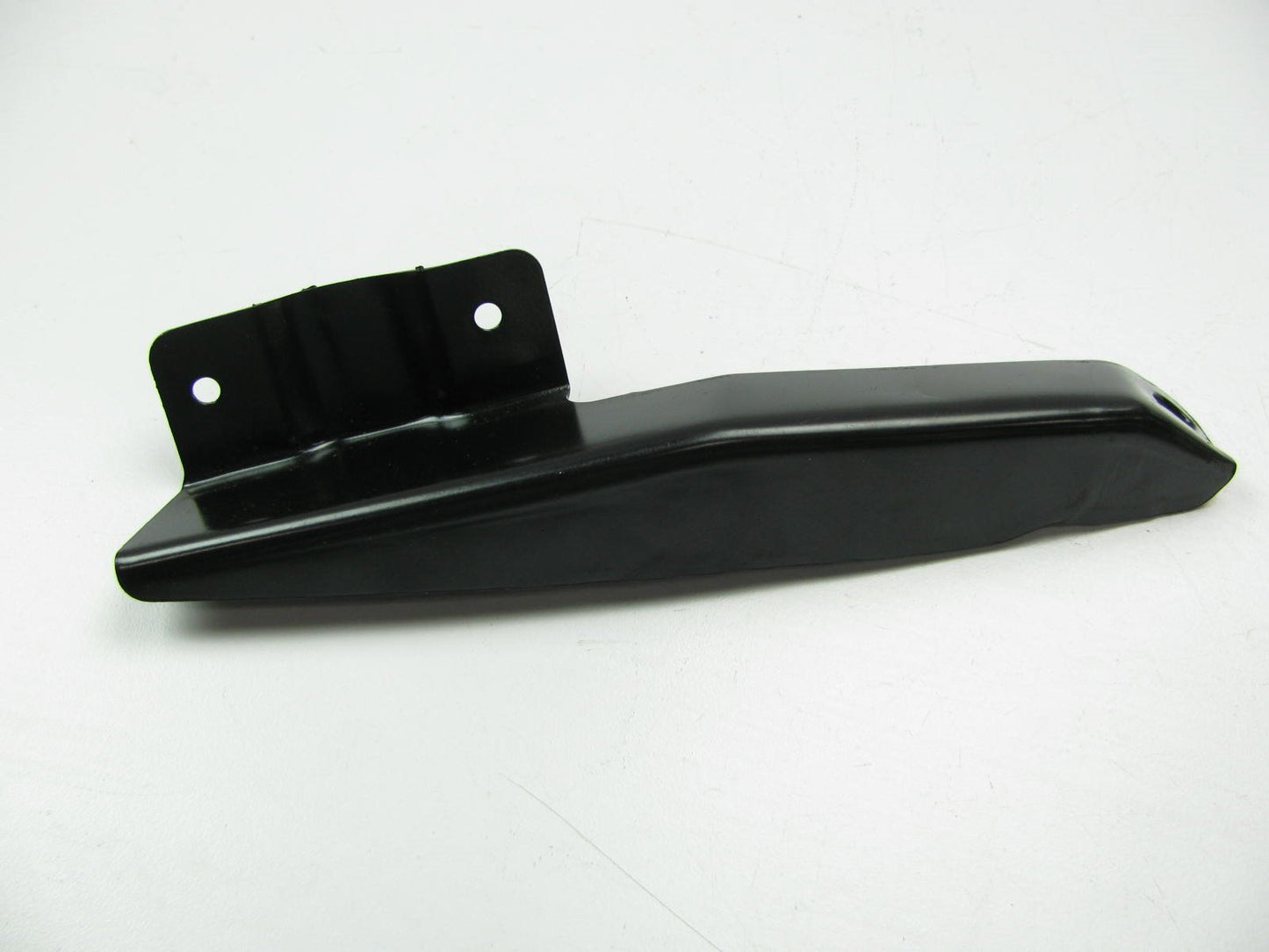 New Front Left Drivers Side Fender Support Bracket OEM For 1996-2000 Elantra