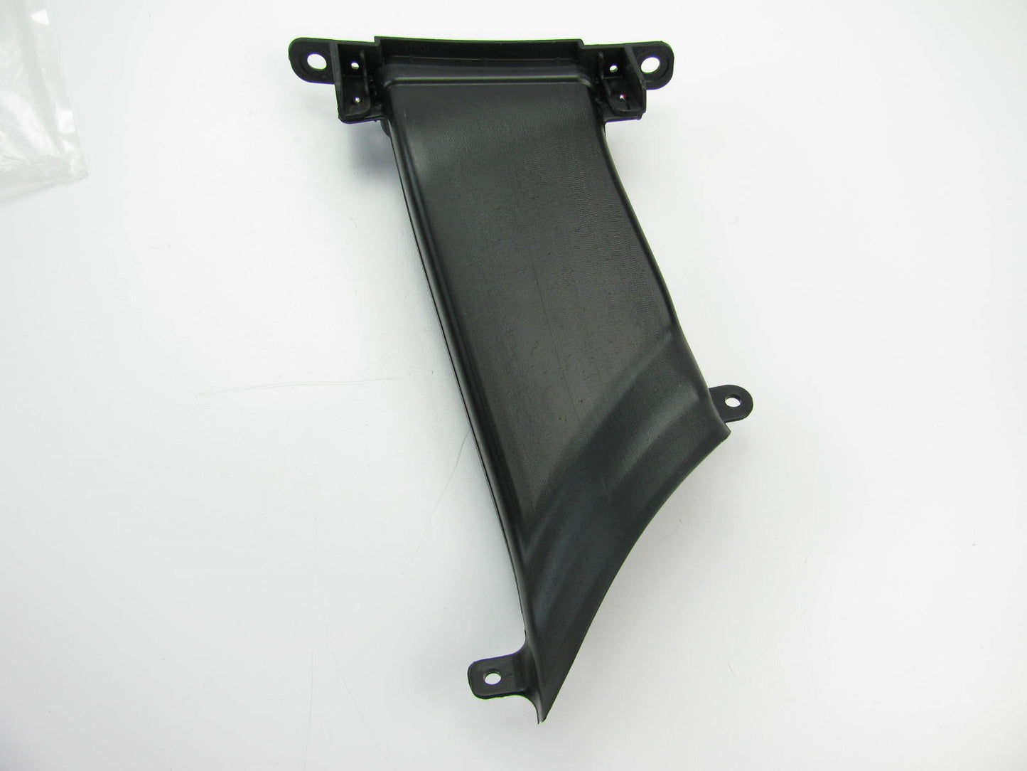 New OEM Front Bumper Air Duct Left Driver For 2014 Sonata 865673Q700