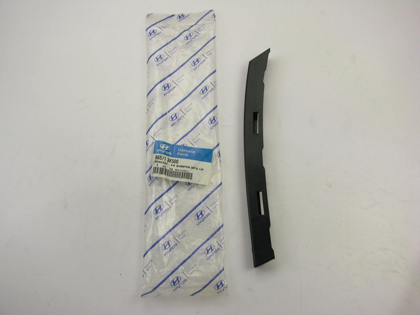 New OEM Front Bumper Mounting Bracket Left Driver For 09-10 Sonata 865713K500