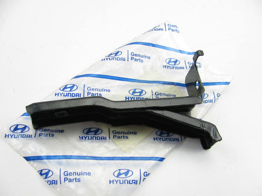 New OEM Front Bumper Cover Upper Left Bracket For 1999-2001 Sonata 8658138001
