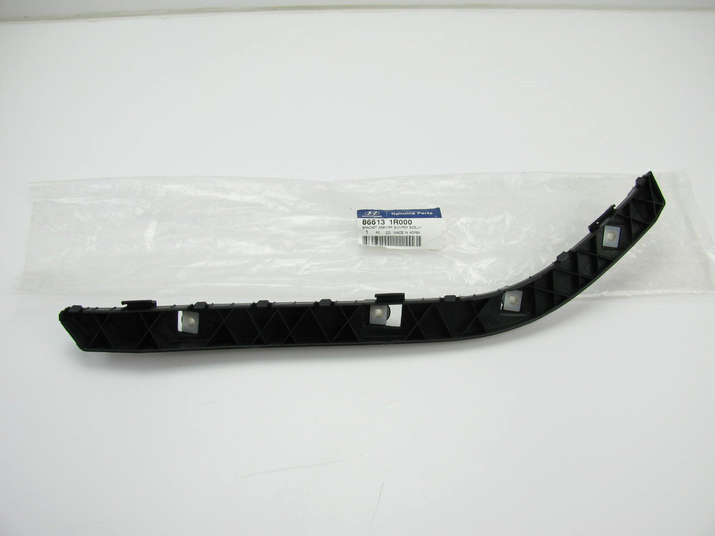 Rear Bumper Plastic Side Support Bracket Left Side OEM For 2012-14 Accent SEDAN