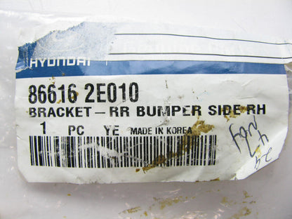 NEW GENUINE Rear Bumper Right Side Bracket OEM For 05-09 Hyundai Tucson