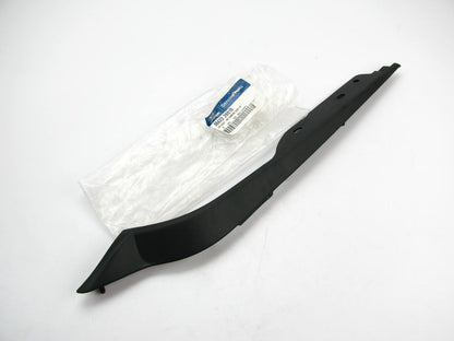 Rear Bumper Left Drivers Trim Molding Step Protection Pad OEM For 07-09 Santa Fe