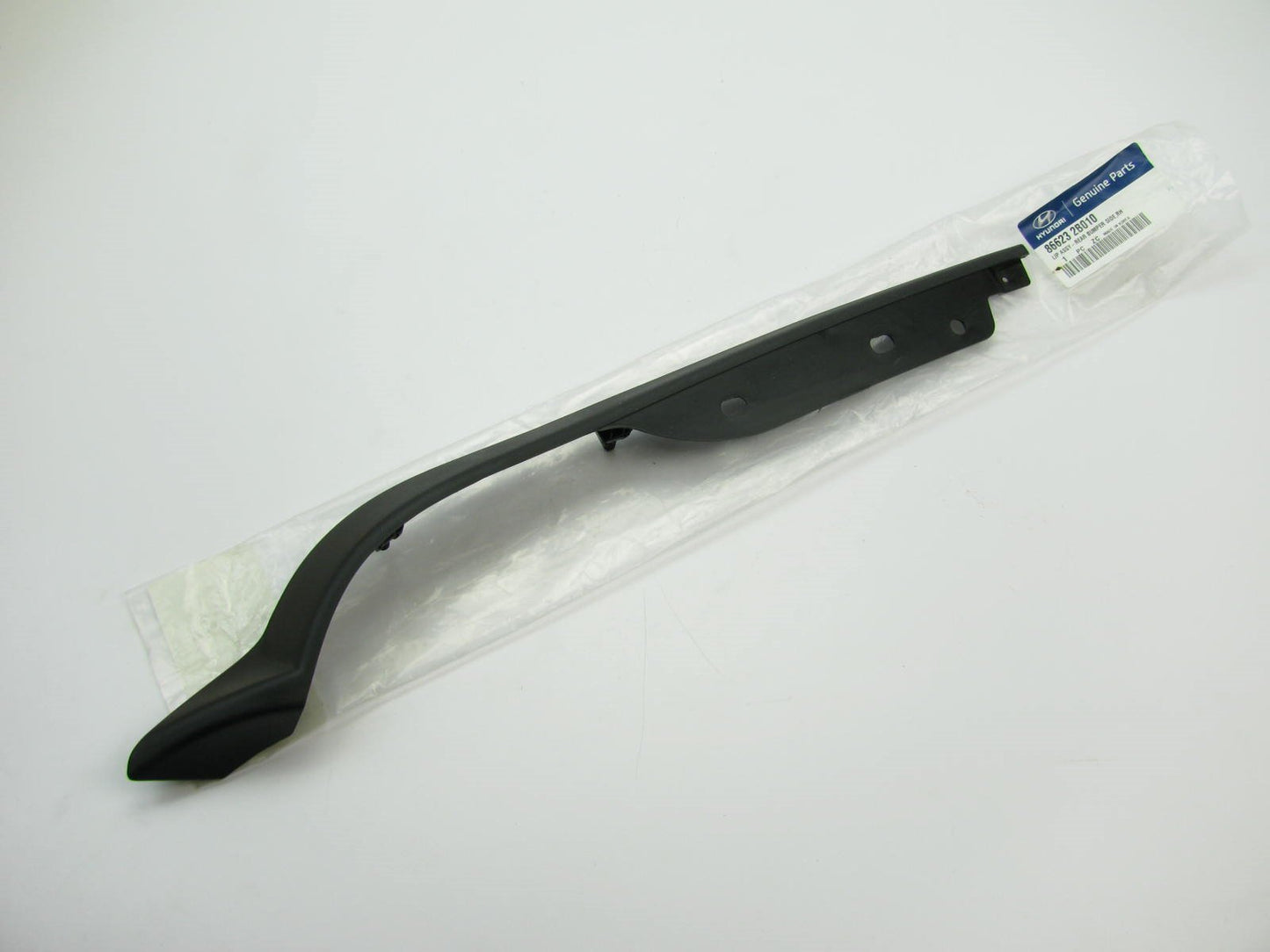 New OEM Rear Bumper Lower Lid Plastic Trim Right Passenger For 07-09 Santa Fe
