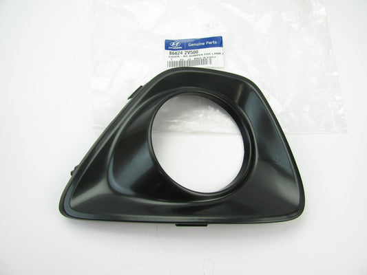 Rear Bumper Right Reflector Bezel Surround Trim For 2013-17 Veloster 866242V500