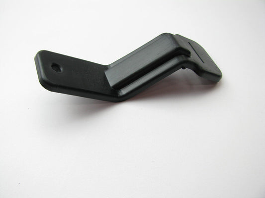 New OEM Rear Bumper Upper Bracket For 2012-13 Hyundai Veloster 866332V510