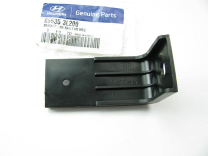 NEW GENUINE Rear Bumper Impact Bar Bracket OEM For 06-10 Hyundai Azera