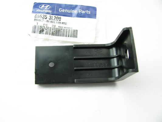 NEW GENUINE Rear Bumper Impact Bar Bracket OEM For 06-10 Hyundai Azera