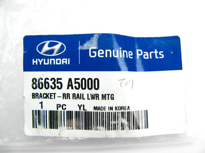 New OEM Rear Bumper Impact Bar Lower Bracket For 13-14 Elantra GT 86635A5000